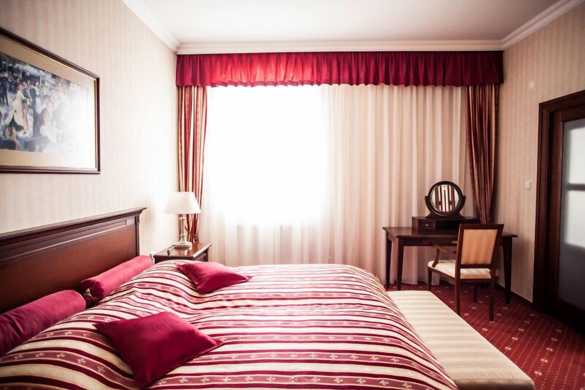 Grand Hotel Bellevue Високи Татри Екстериор снимка