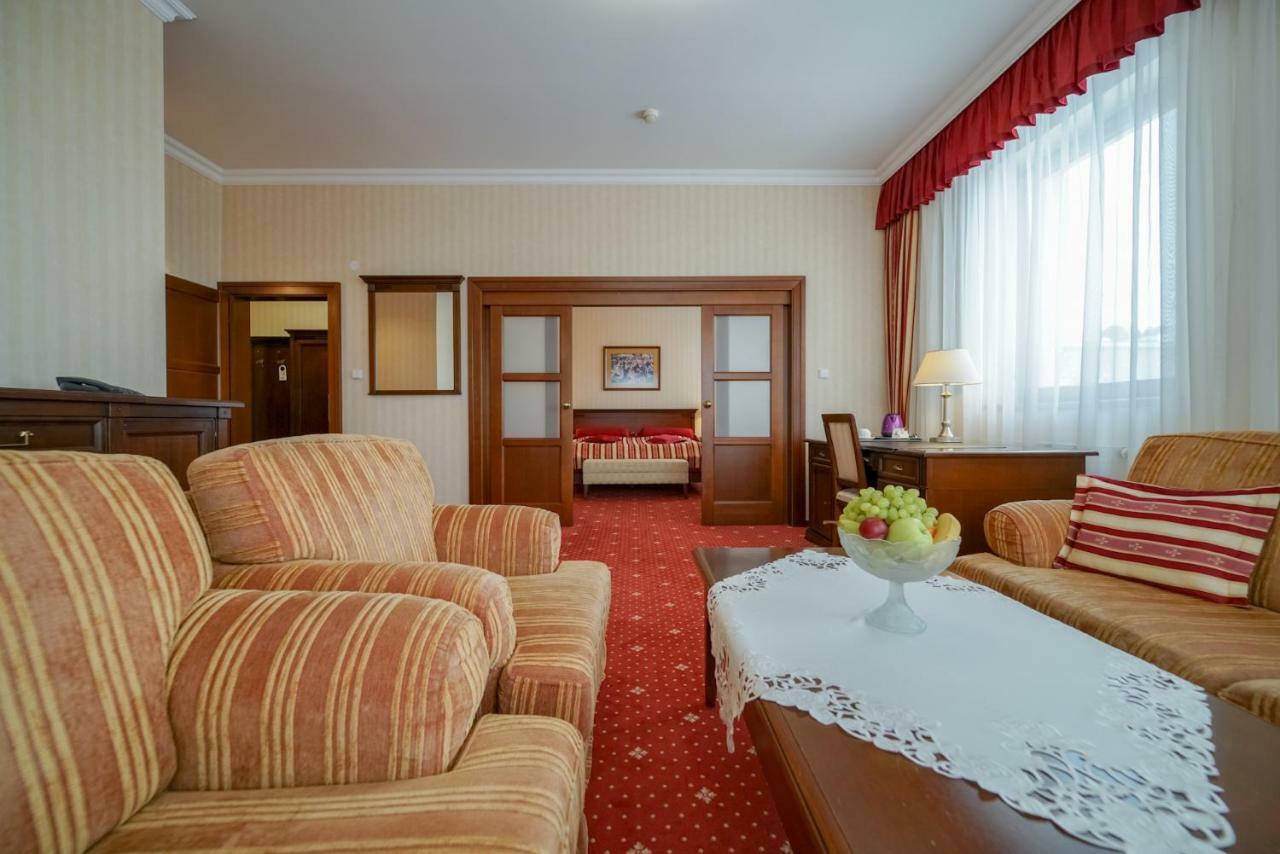 Grand Hotel Bellevue Високи Татри Екстериор снимка